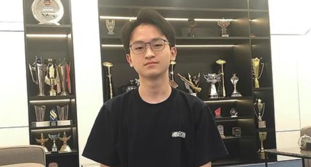 Super Rookie Evos Sutsujin Digadang-gadang Bakal Geser Alberttt Sebagai Jungler MLBB Terbaik di Indonesia