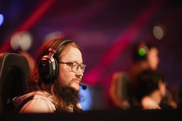 Pensiun dari eSports Dota 2, MATUMBAMAN Ingin Bergabung ke Militer Finlandia