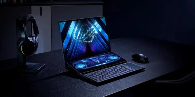 ROG Zephyrus Duo 16 (GX650P), Laptop Gaming Yang Powerful Dengan Dua Layar