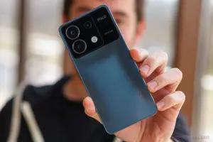POCO X6 5G, salah satu HP Xiaomi dengan baterai besar yang cocok untuk gaming. (FOTO: GSMArena)