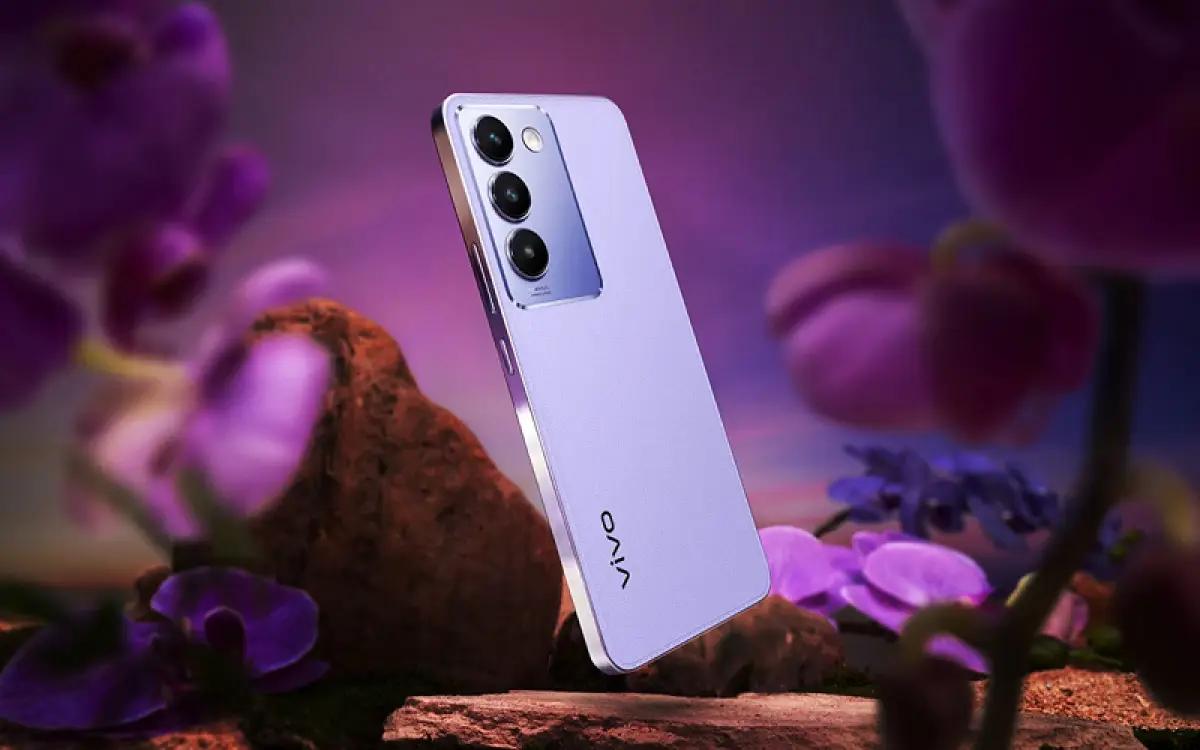 Vivo Y100 5G yang hadir dengan fitur flash charging 80W (FOTO: Vivo)