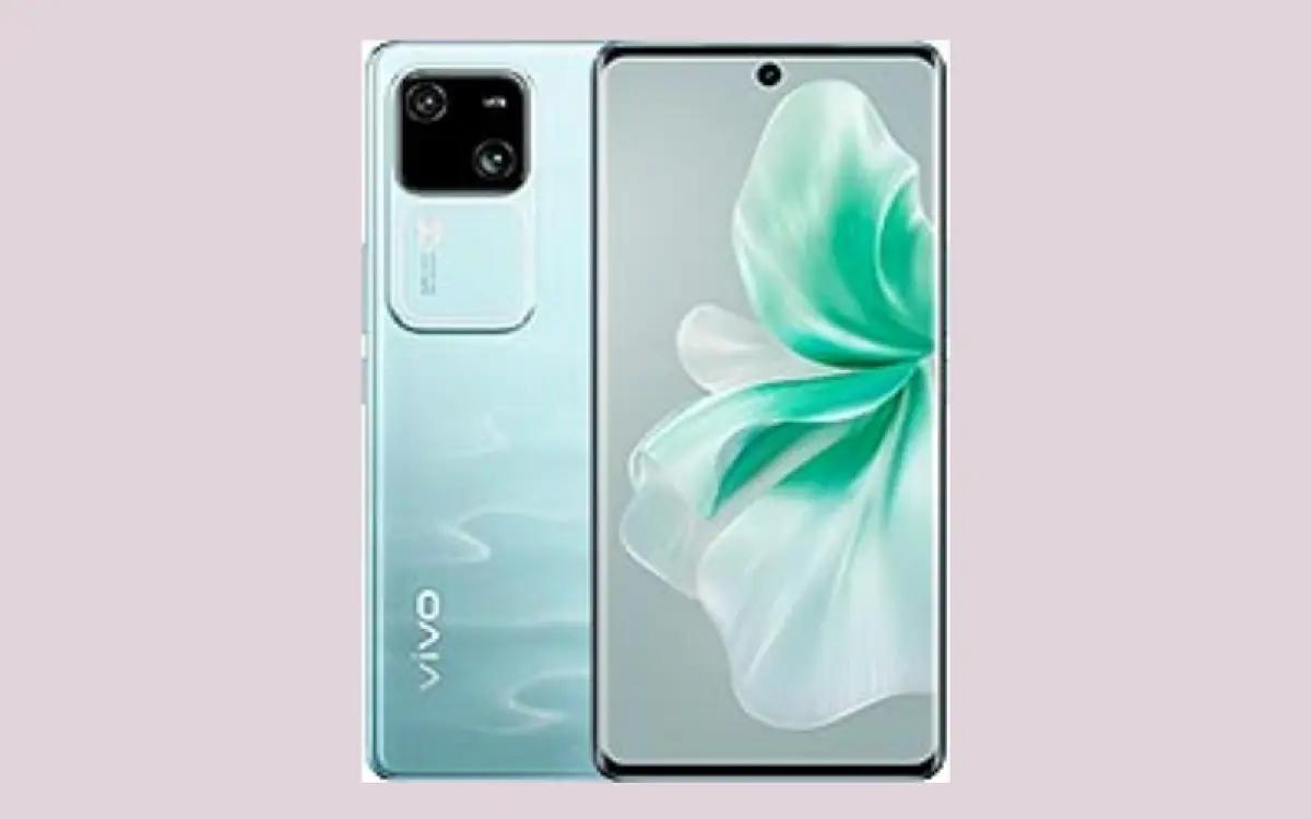 Vivo V30 yang hadir dengan dua kamera belakang beresolusi 50 MP (FOTO: Gsmarena)