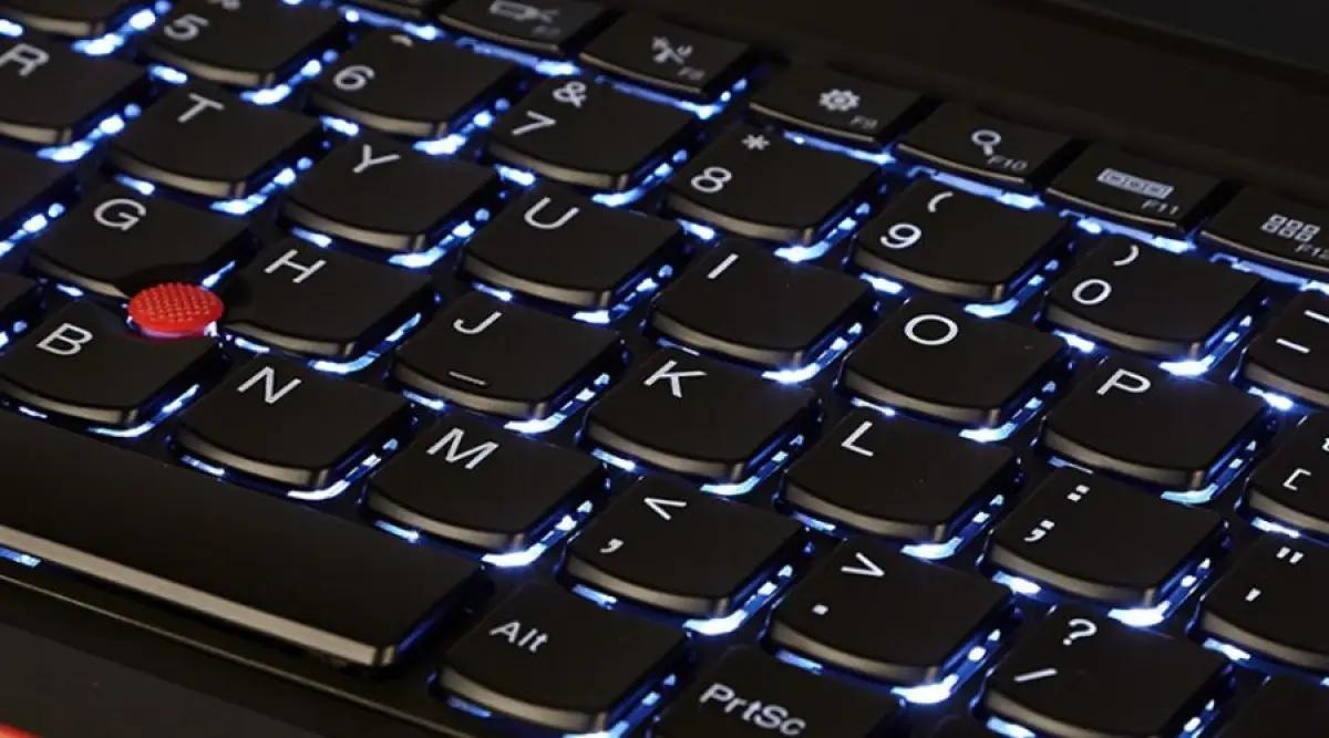 Ilustrasi backlit keyboard yang menyala di laptop Windows (FOTO: support.lenovo.com)