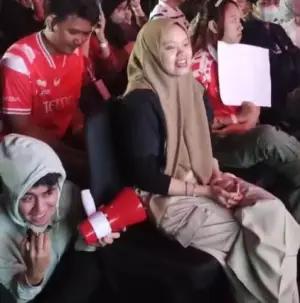 Suporter Bigetron Alpha di Lokasi MPL ID Season 13 (FOTO: Tangkap Layar Indogamers Video)