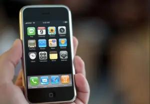 iPhone generasi pertama keluaran tahun 2007. (Sumber: iMore)