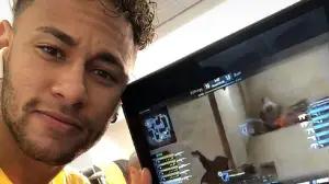 Neymar Jr. main game Counter Strike. (Sumber: Marca)