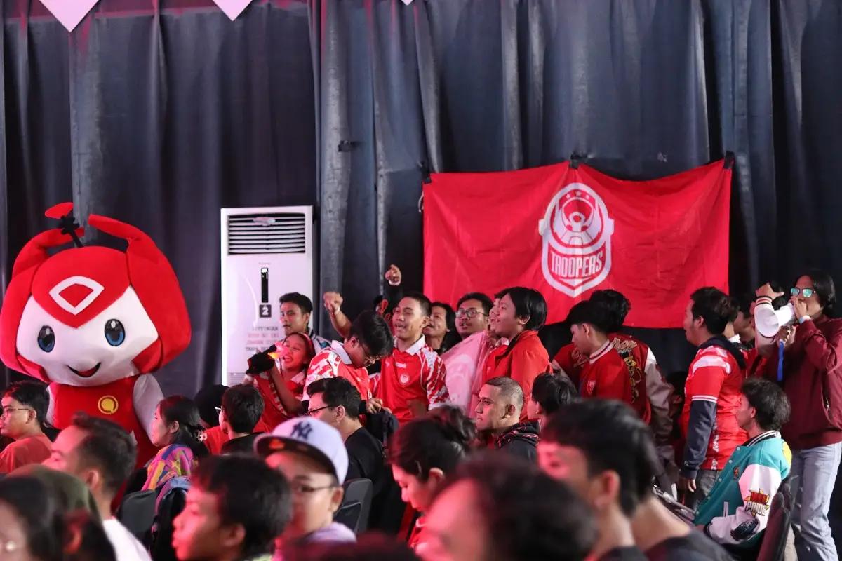 Troopers, sebutan fans Bigetron terus memberikan dukungan di MPL Arena. (FOTO: Moonton)