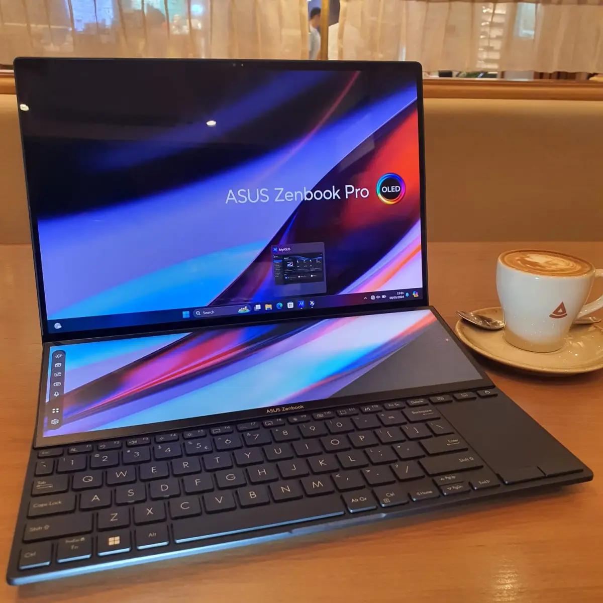 Zenbook Pro 14 Duo OLED (UX8402) (FOTO: Indogamers.com/Ica Juniyanti)