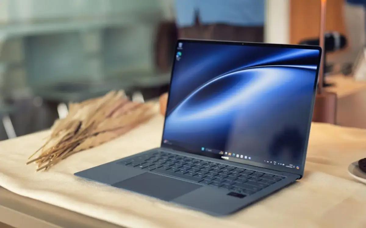 Huawei MateBook X Pro 2024 untuk pasar Malaysia (FOTO: trustedreviews.com)