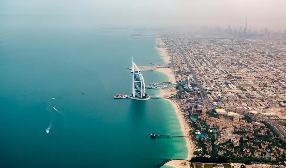 Dubai Gaming Visa, Langkah Menuju Dubai Program for Gaming 2033. Buka 30 Ribu Lapangan Kerja Sektor Game (FOTO: Unsplash/Christoph Schulz)