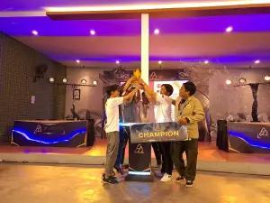 UGM Esports juara ECL 2024. (Foto: Yoan/Indogamers)