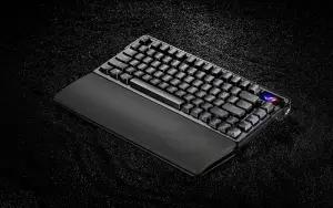 Asus ROG umumkan kehadiran keyboard gaming Azoth Extreme.