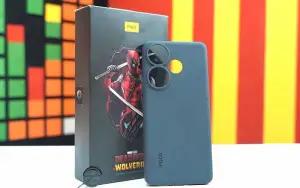 POCO F6 Deadpool Edition (FOTO: YouTube/Digit Hindi)