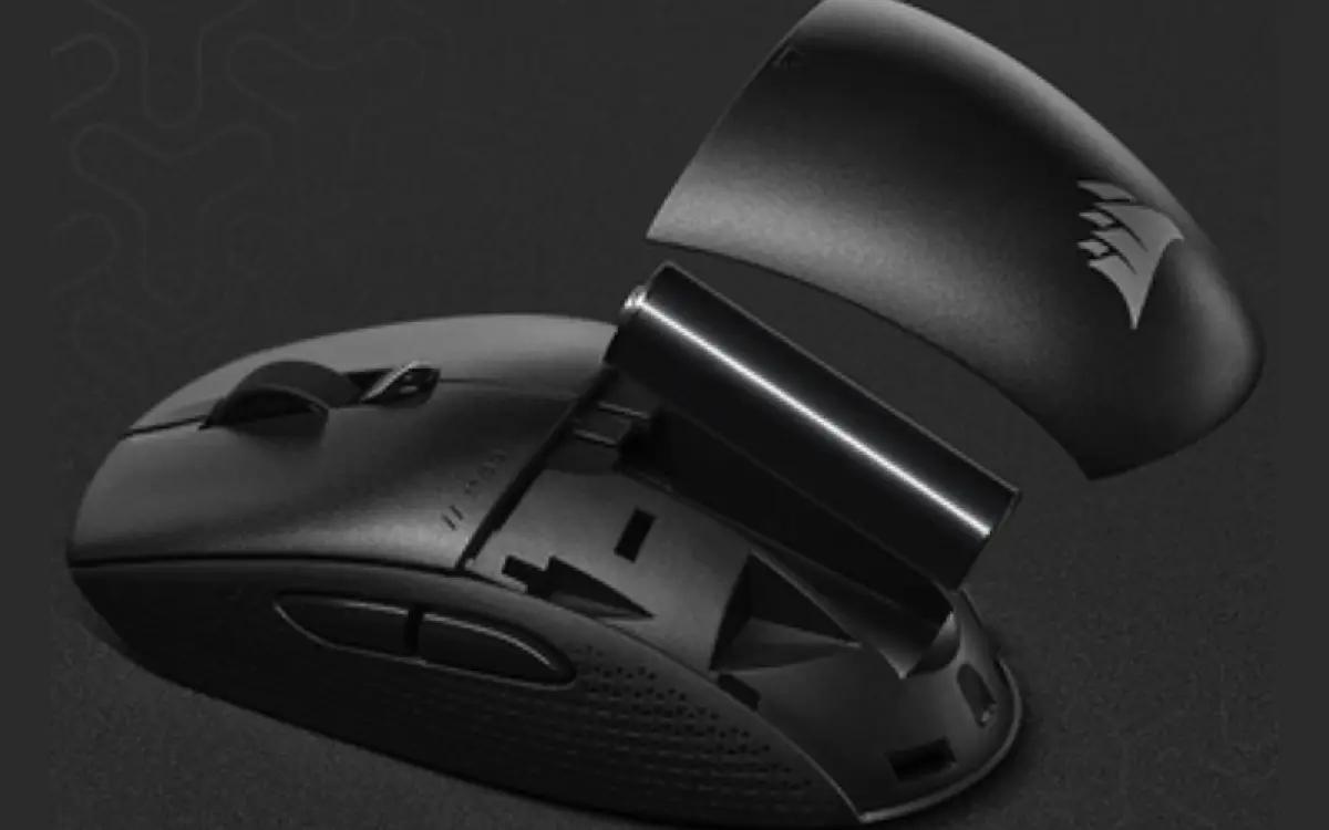 M55 RGB PRO Ambidextrous Multi-Grip Gaming Mouse (FOTO: Corsair)