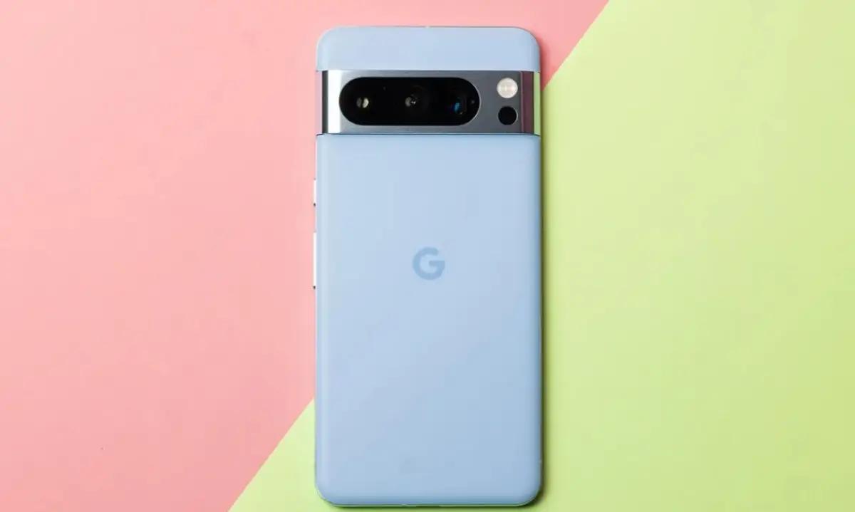 Google Pixel 8a (FOTO: Google Pixel 8a)