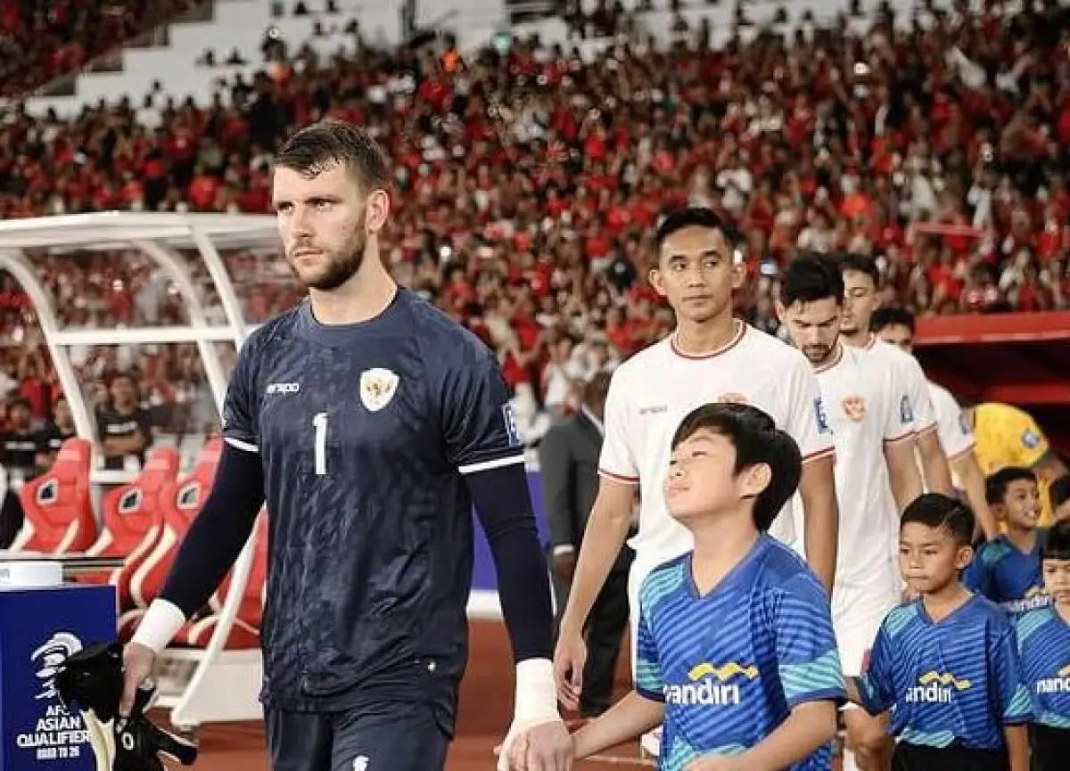 Kiper timnas Indonesia Maarten Paes. (FOTO: Instagram/maartenpaes)