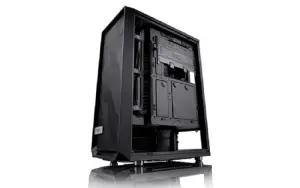 Fractal Design Meshify-C (FOTO: techradar.com)