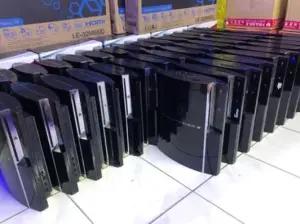 Ilustrasi PS3 slim bekas yang dijual di pasaran.