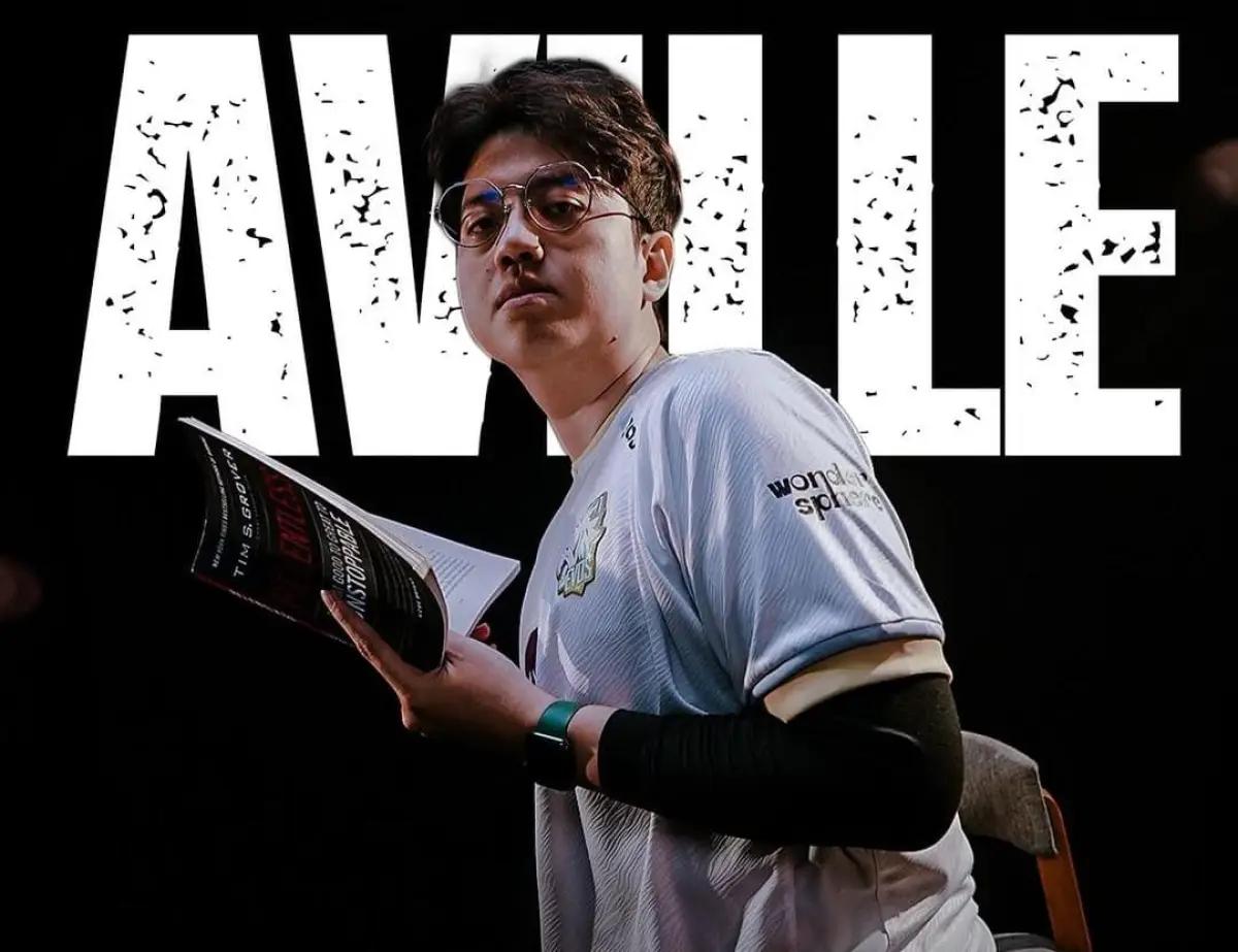 Eville Adit Rosenda pelatih baru Evos Glory (FOTO: Instagram.com/@evosesprts)
