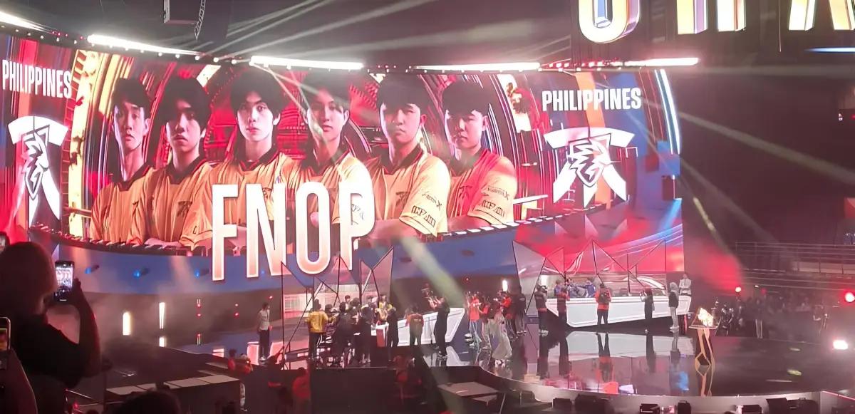 Tim Fnatic ONIC Filipina (FOTO: Indogamers.com/Ica Juniyanti)