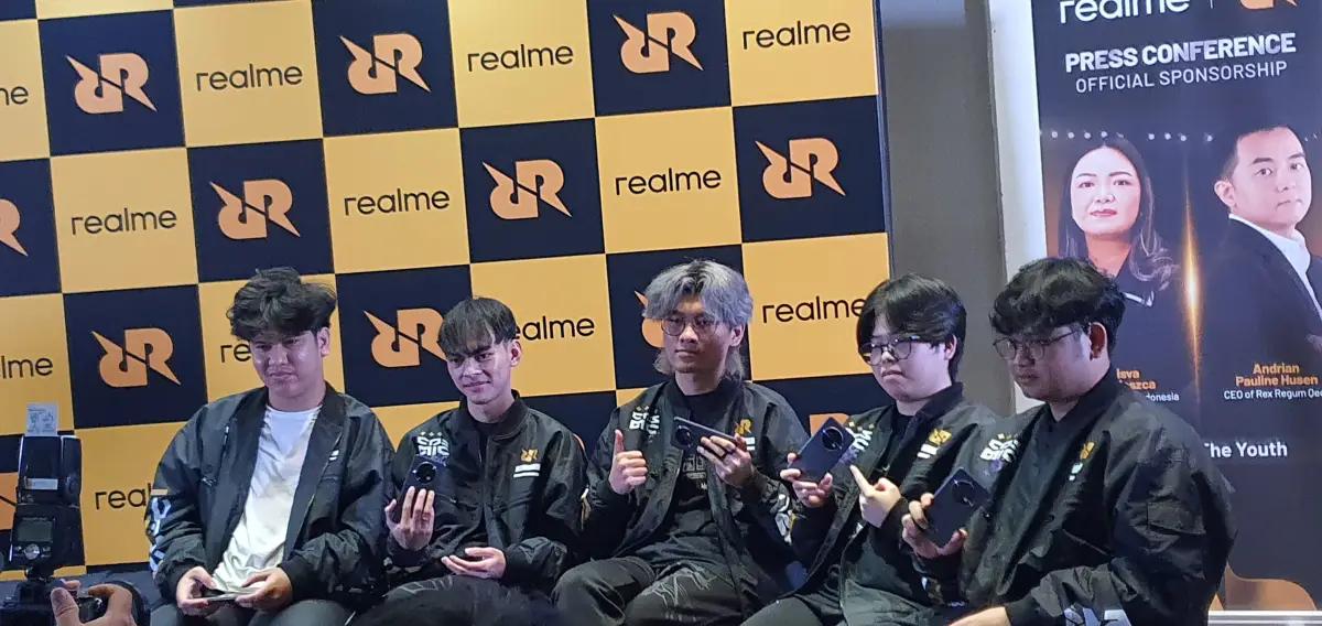 Kerjasama Realme Indonesia dengan RRQ Hoshi untuk dukung Industri Esports lebih baik (FOTO: Indogamers.com/Ica Juniyanti)