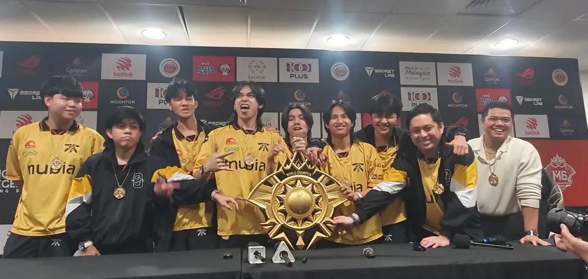 Juara M6 World Championship (FOTO: Indogamers.com/Ica Juniyanti)