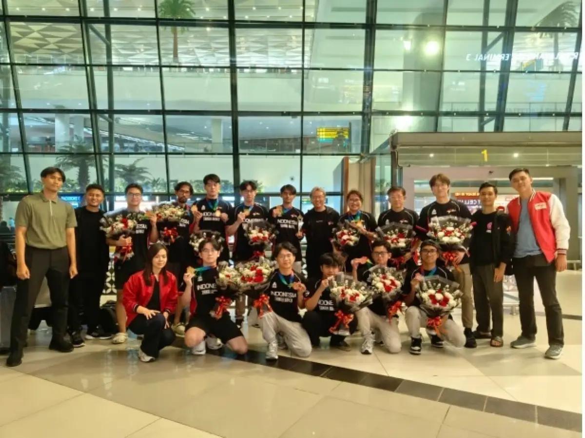 Persiapan Singkat, Hasil Maksimal: Timnas Valorant dan MLBB Indonesia Catat Prestasi Gemilang di CAEC 2025(FOTO: PBESI)