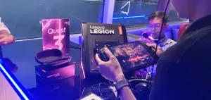 Merasakan keseruan bermain game menggunakan Lenovo Legion Go 2 di atas kapal (FOTO: Indogamers.com/Ica Juniyanti)