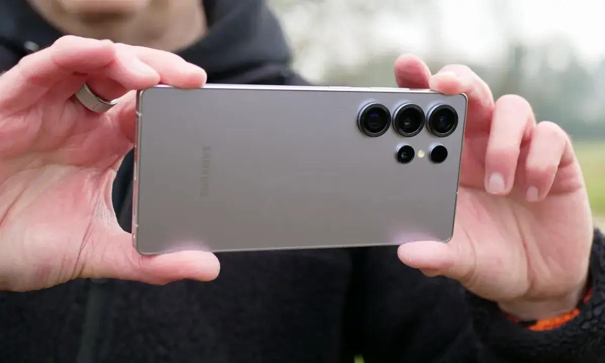 Bocoran Galaxy S26 Ultra: Upgrade Kamera “OP” Bikin Foto Malam Auto-GG! Ini 5 Poin Penting yang Wajib Kamu Tahu (FOTO: digitaltrends)