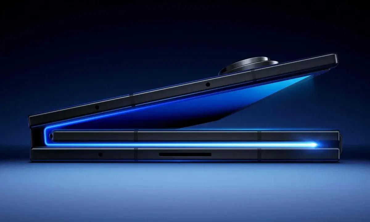 GALAXY Z TRiFOLD RESMI DIPAMERKAN: HP Lipat 3 Layar 10 Inci, Chipset "Elite" dan Baterai Raksasa, Upgrade Gila-Gilaan yang Bikin Fold 7 Minder! (FOTO: digitaltrends)