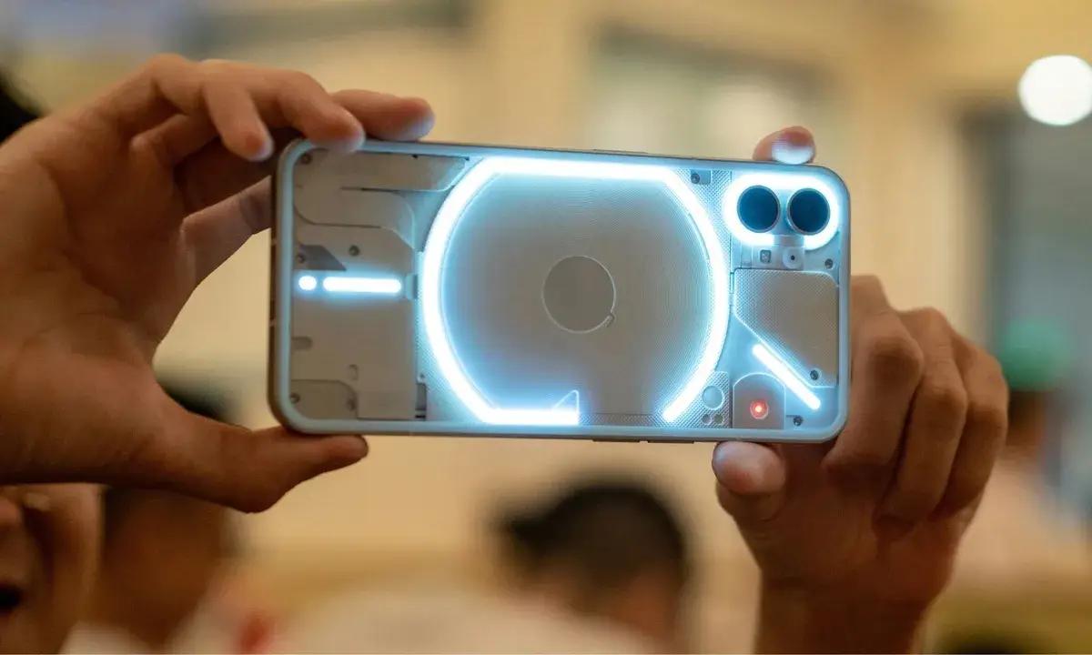 Siap-Siap Dompet Jebol! Bos Nothing Bocorkan Alasan Harga HP Bakal Naik Drastis Tahun Ini (FOTO: digitaltrends)