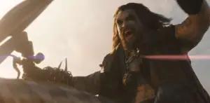 7 Fakta Jason Momoa Resmi Perankan Lobo di Film Supergirl, Dari Penguasa Laut Jadi Pemburu Antargalaksi(FOTO: CBR.com)