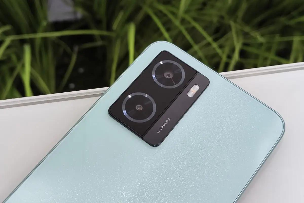 5 HP OPPO 1-2 Jutaan Terbaik 2026, Murah dan Punya Baterai Badak(FOTO: Oppo)