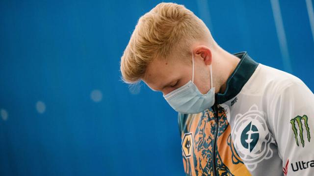 Isu Reshuffle EG: Cr1t- Bela Abed, Sebut Perasaan Penggemar Tak Berpengaruh Pada Roster