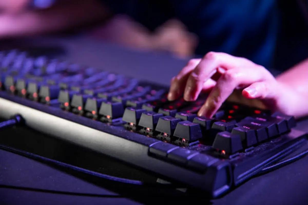 Tips Memilih Keyboard Gaming Untuk Bermain Game Dengan Maksimal (FOTO: Istockphoto.com)