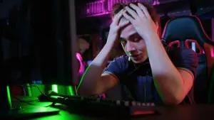 Ilustrasi player game stress. (Sumber: Dub Snatch)