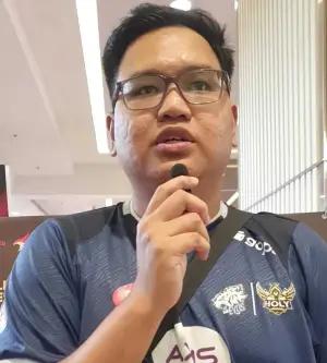 Coach StrateG (FOTO: Indogamers.com/Ica Juniyanti)