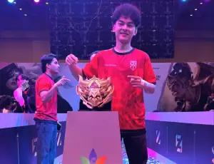 IYanZz mantang pro player RRQ Sena sukses amankan tiket MSC x EWC 2026 setelah menjadi juara di ML Master Series (MLMS).