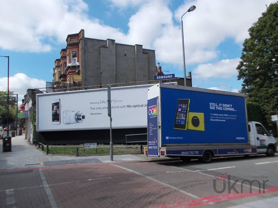 Nokia Ledek Samsung Secara Terang-terangan dan Parah Sekali