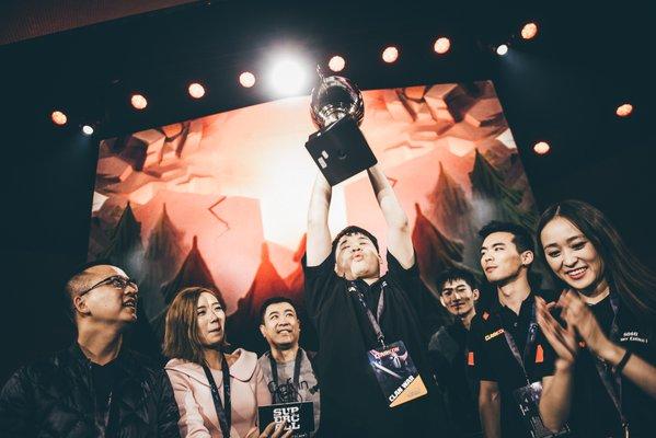 Inilah Tim Pertama yang Berhasil Juarai Turnamen CoC Berskala Internasional