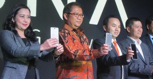 Foxconn Luna, Smartphone Android Pesaing iPhone Akhirnya Hadir di Indonesia!