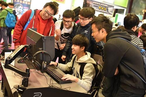 BenQ Zowie Zone: Meja Komputer Khusus eSports!